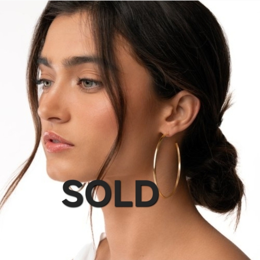 Basic Bombshell HOOPS